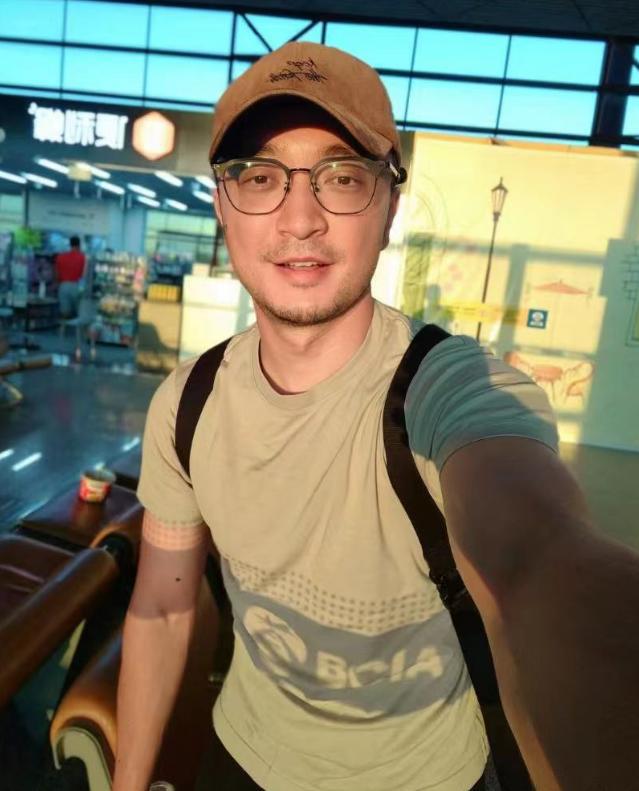 夏古丽结婚9年没有孩子风光背后有泪水瓦力棋牌游戏尼格买提：我30岁娶帕(图9)